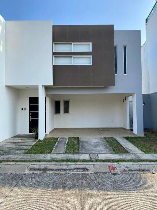 Victoria'S Beach House Heroica Heroica Alvarado المظهر الخارجي الصورة